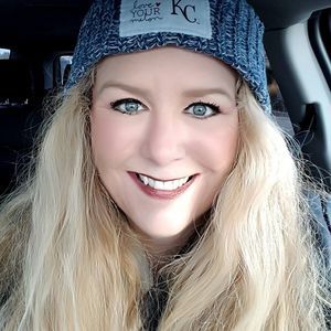 Meet your Posher, Shelly